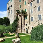 Apartamento Titania