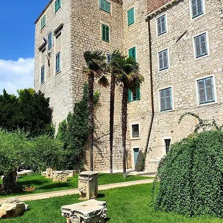 Apartman Titania