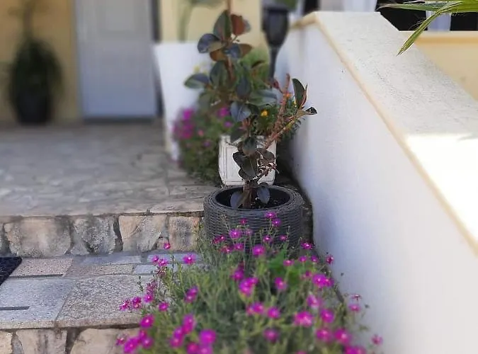 Titania Appartement *